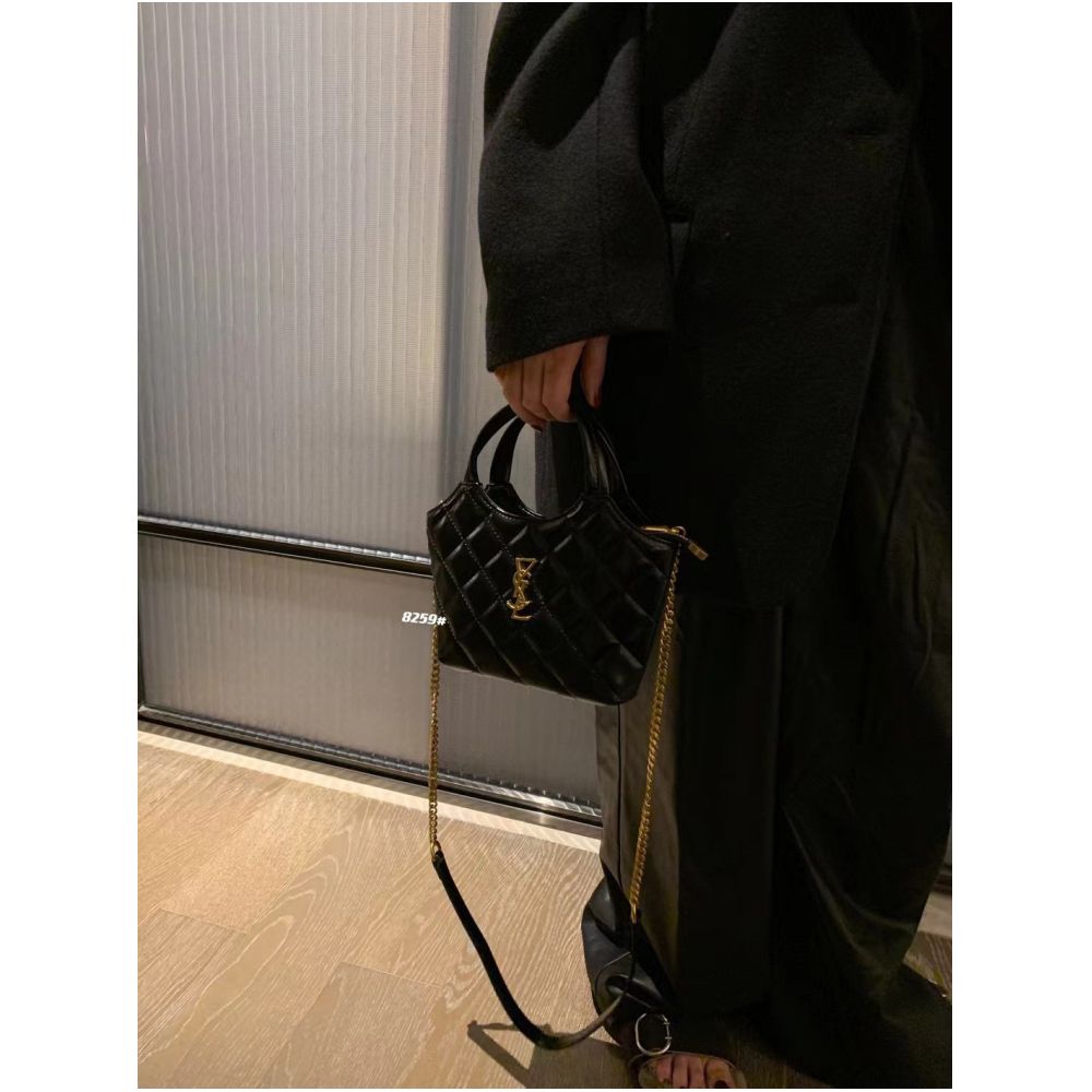 Genuine Leather Quilted Handbag Crossbody Bag for Women 2026 Autumn Winter New Arrival Chanel Style Chain Shoulder Bag Mini Tote Bag image 2