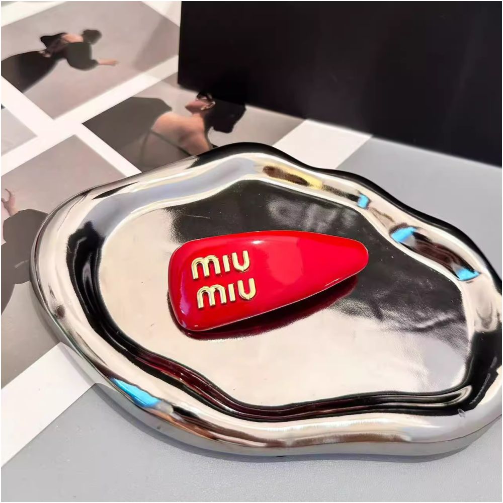 MM Hairclip