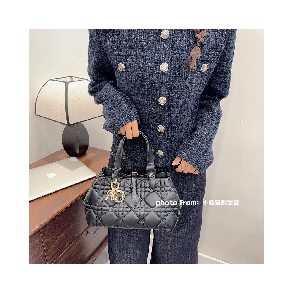 CD 2026 Tote underarm bag - Variants Available